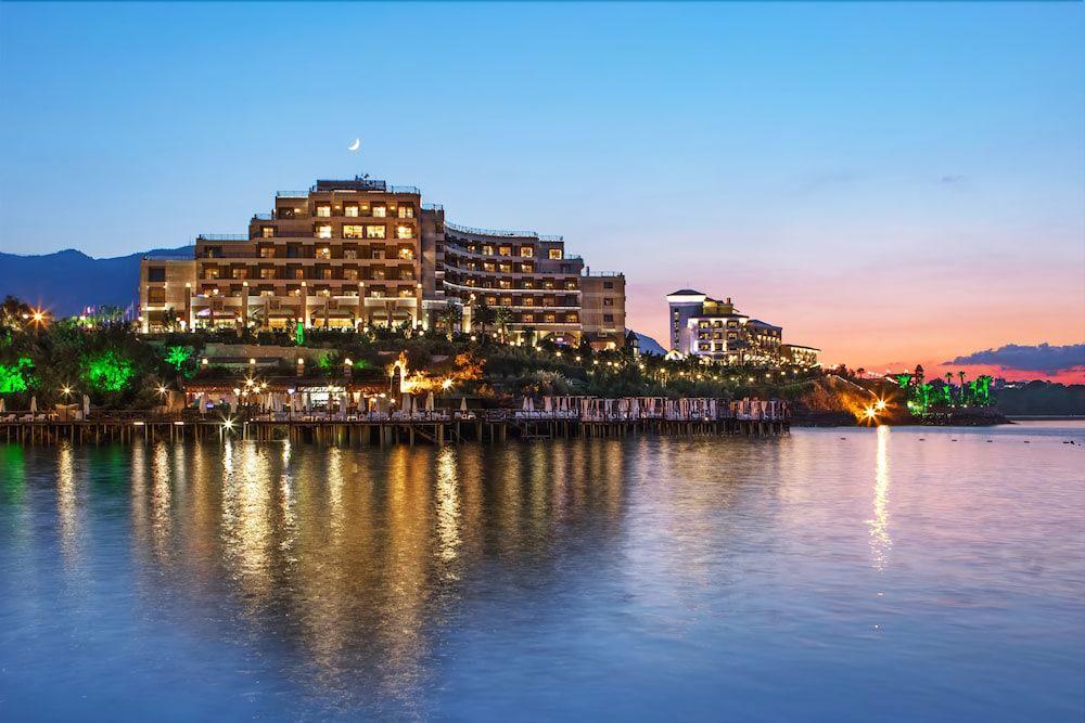 Merit Royal Hotel & Casino Karavas  Exteriér fotografie
