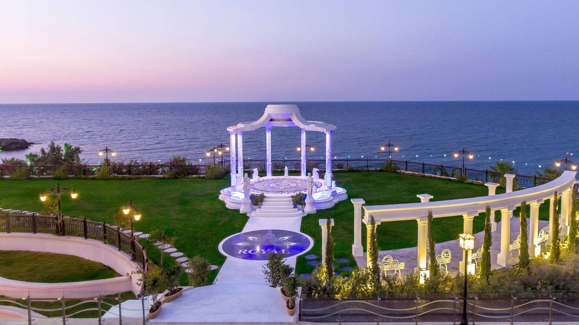 Merit Royal Hotel & Casino Karavas  Exteriér fotografie